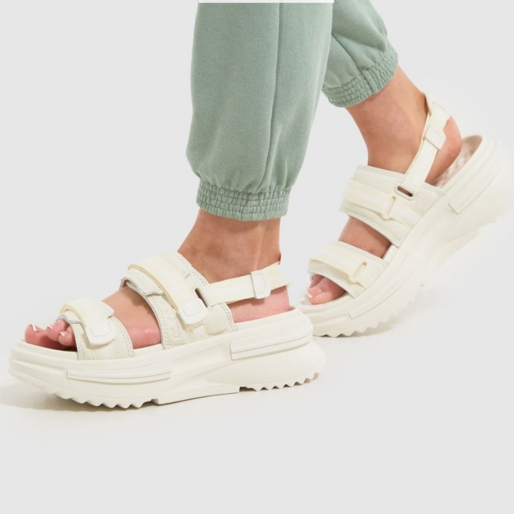 Converse CX Run Star Utility Sandals
